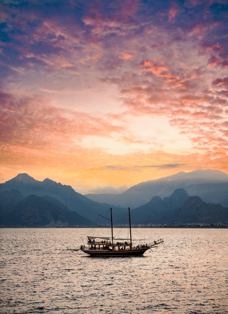 Antalya City Tour with Waterfalls and Panoramic Boat Tour