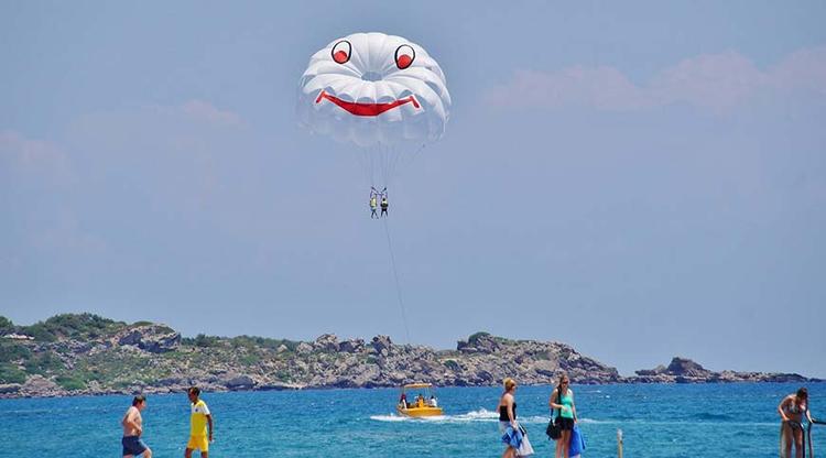 Parasailing in Marmaris
