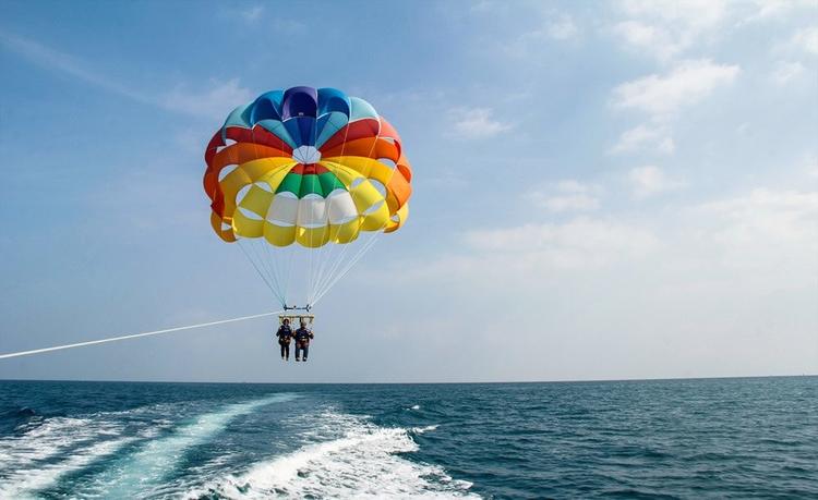 Parasailing in Kusadasi