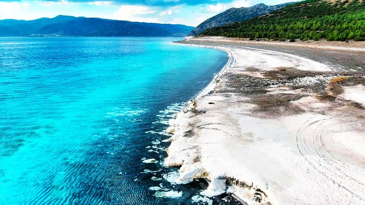 Salda Lake and Lavender Gardens Tour