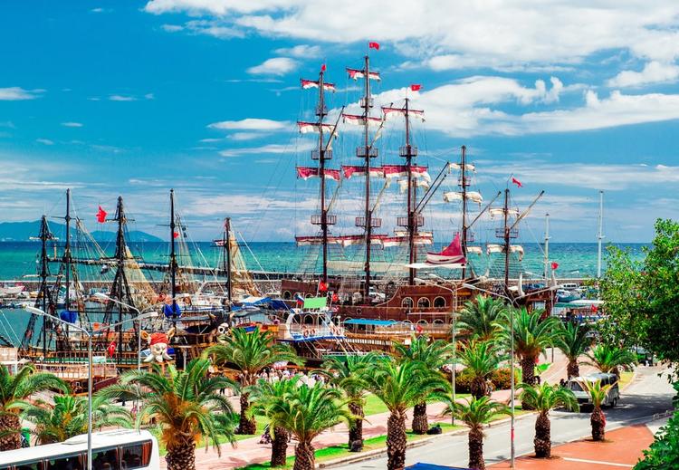 Alanya Pirate Boat Tour