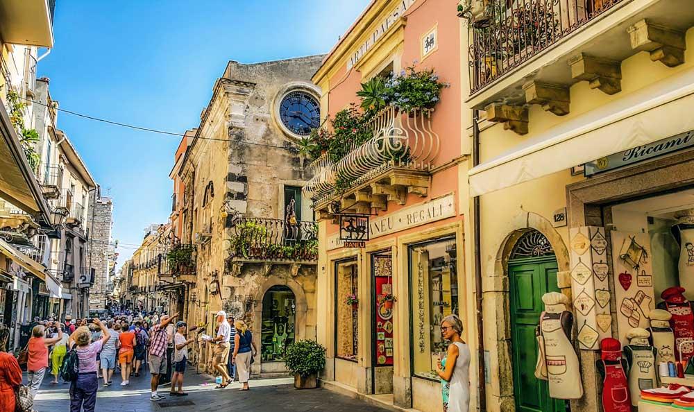 Uçaklı Sicilya & Malta Turu